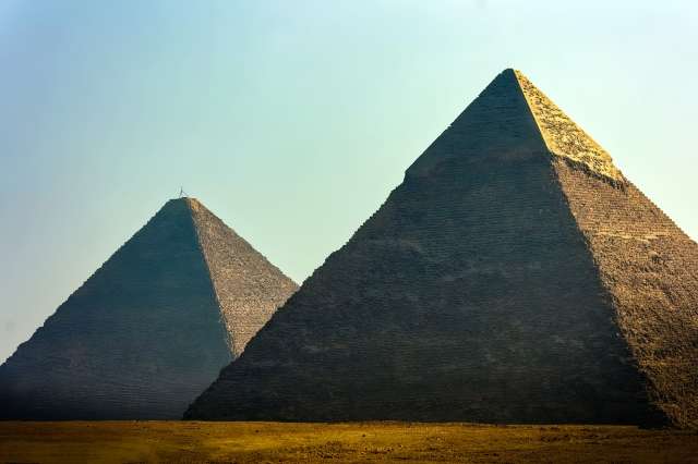 ギザの大ピラミッド
